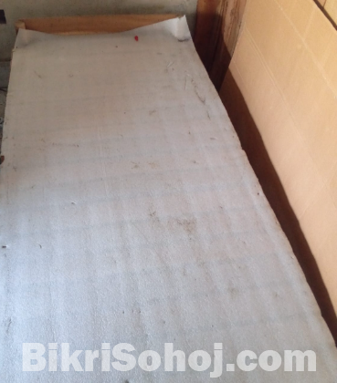 সিঙ্গেল বেড